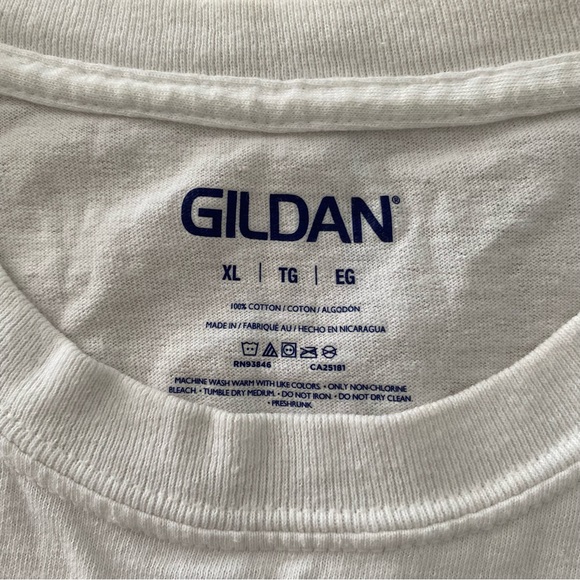 Screenprinted girl cropped tee - Picture 4 of 8